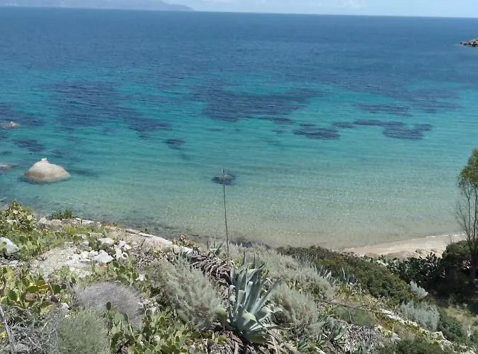 Isola Del Giglio