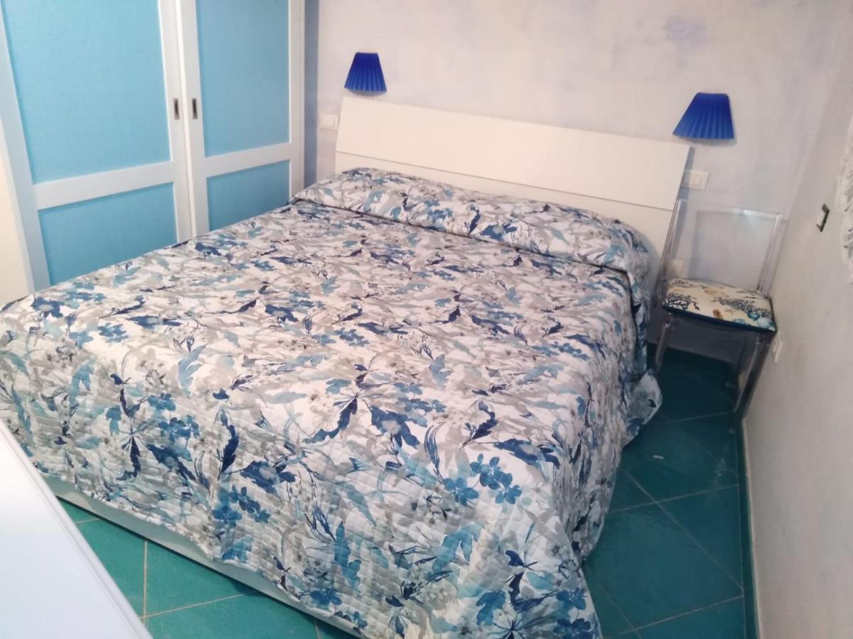 Isola Del Giglio Apartment